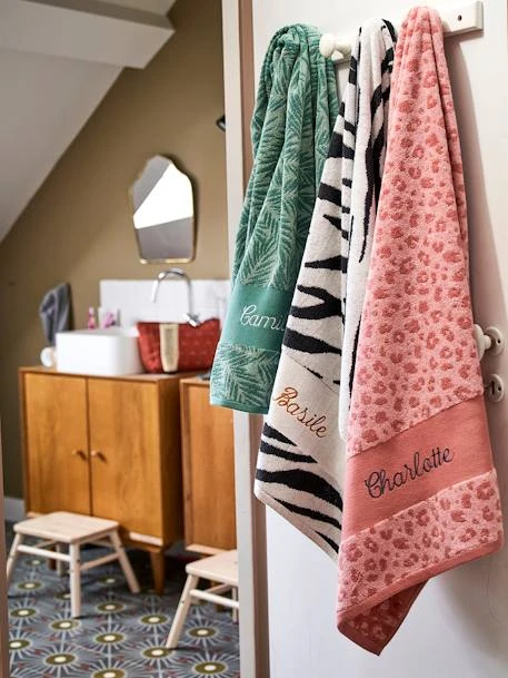 Bath Towel – Image 7