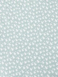 Fitted Sheet For Children, Sur Les Rails