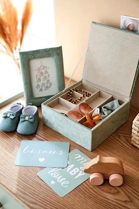 Gift Box Set, Frame + Storage Box In Velour 9 Gift Box Set, Frame + Storage Box In Velour – Image 9