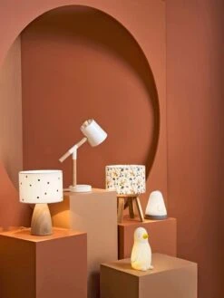 Night Light, Penguin