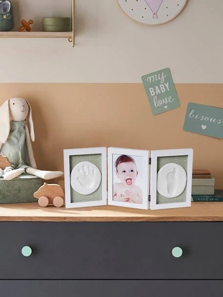 Triptych Frame For Baby's Hand Or Foot Mould 3 Triptych Frame For Baby's Hand Or Foot Mould – Image 3